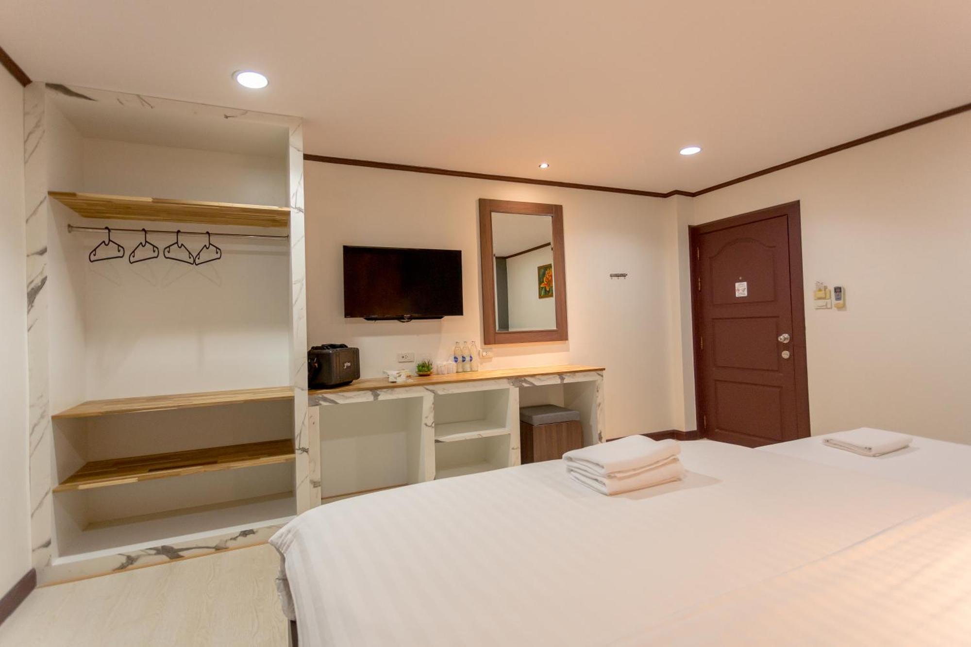 Phimai Paradise Boutique Hotel Накхонратчасима Экстерьер фото