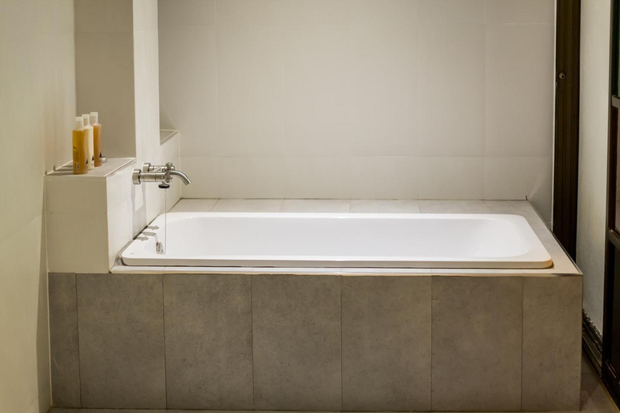 Phimai Paradise Boutique Hotel Накхонратчасима Экстерьер фото