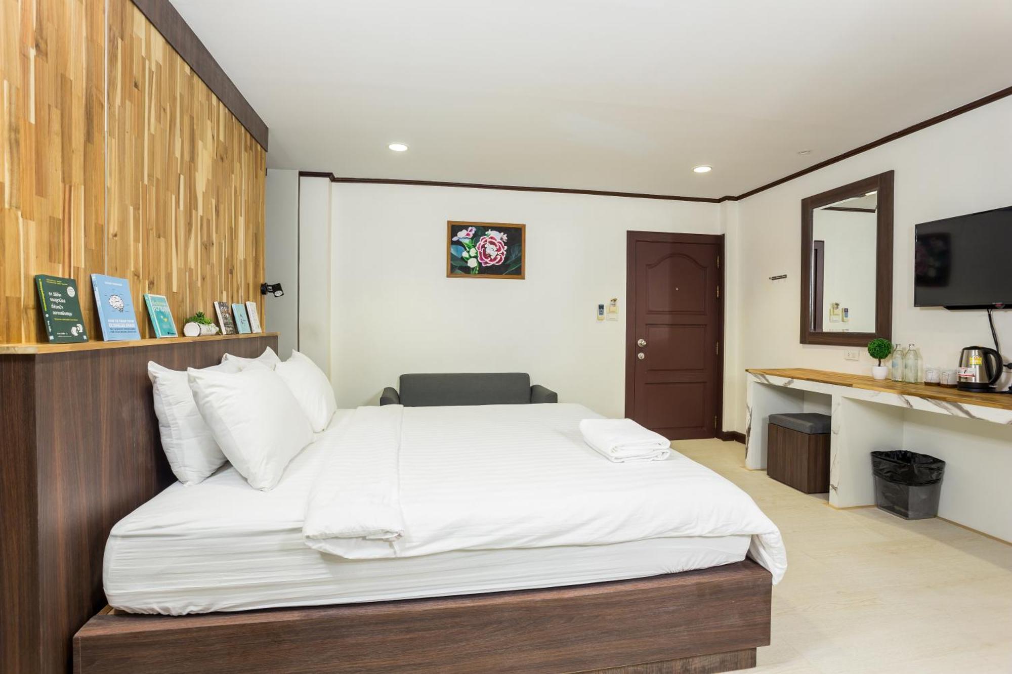 Phimai Paradise Boutique Hotel Накхонратчасима Экстерьер фото